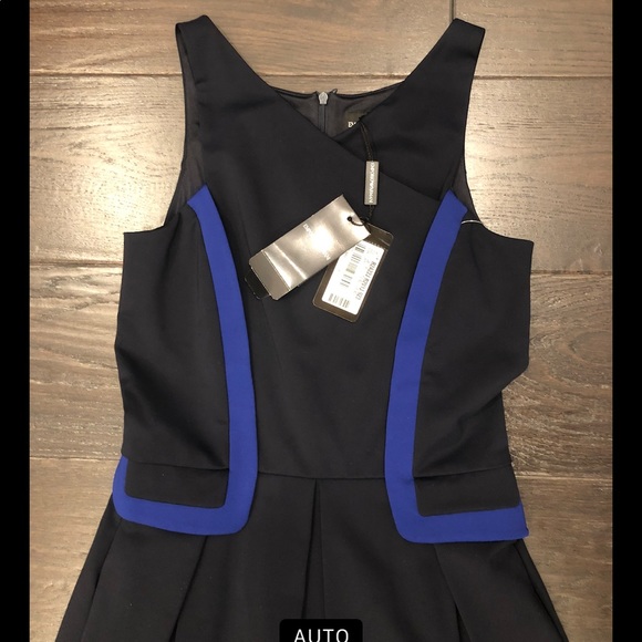 BNWT EMPORIO Armani dress - Picture 3 of 6